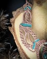 Długi naszyjnik boho z labradorytem i muszlą naturalną. Kobieca biżuteria handmade inspirowana morzem, ziemią i kobiecą intuicją.