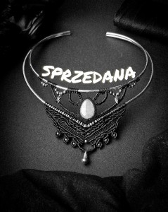 Sprzedana KWARC RÓŻOWY * Kolia mikromakrama