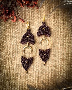 Kolczyki makrama z lunulą- długie kolczyki boho handmade
