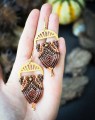 ręcznie robione kolczyki mikromakrama, biżuteria handmade w kolorach ziemi, naturalne kolczyki damskie, jesienne rękodzieło boho Imvelo